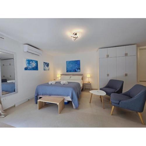 BIANCO - Studio Apartment