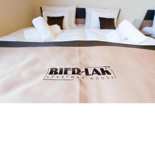 Bier-Lak Apartman House 71