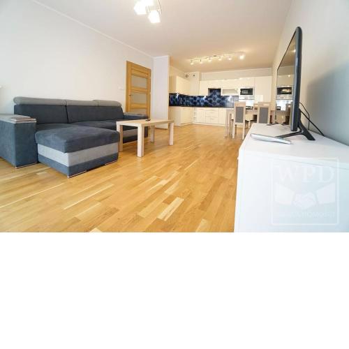 Big Apartment - OLD TOWN - 3 Rooms - Private Parking