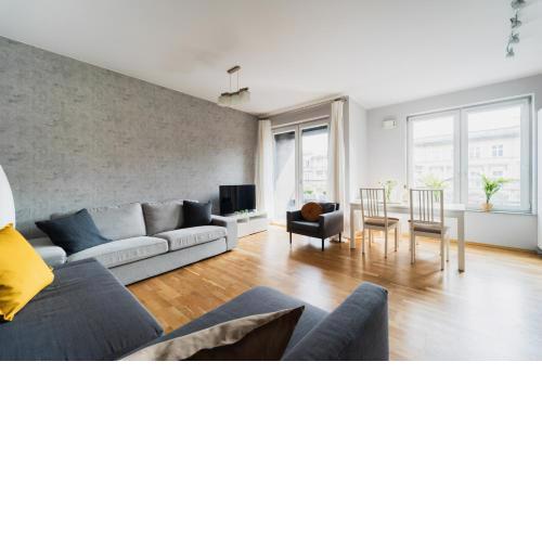 BIG Apartment OLD Town - 3 Rooms- 7 People-Lift- Near Town Hall