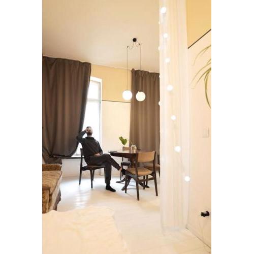 Big Retro (PRL) Apartment City Center - Old Town
