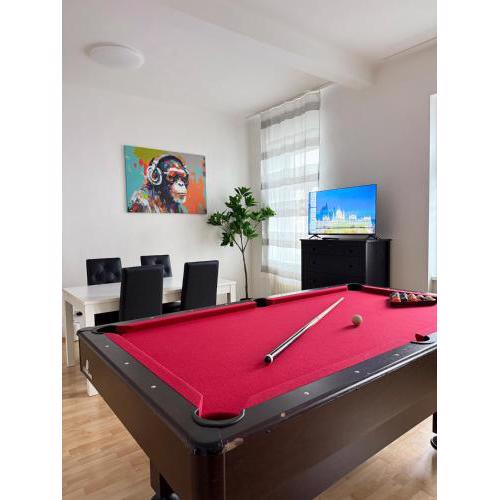 Billiard Apartment for 4