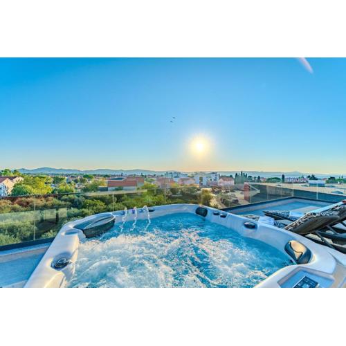 Biograd Sunset Penthouse with spectactular view and jacuzzi