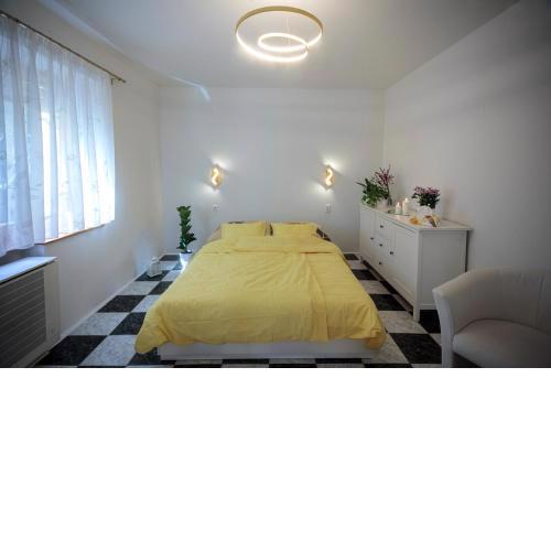 Birdnest Apartment