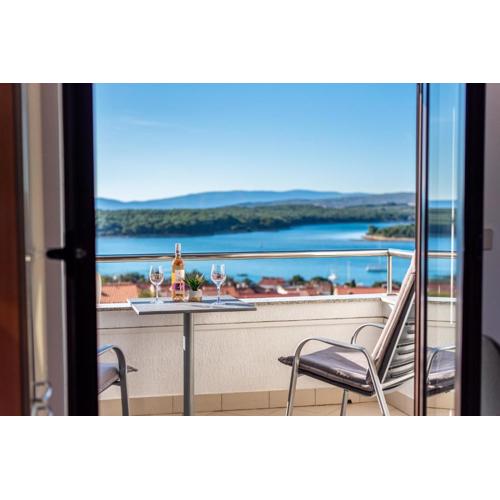 Biserka 2 with stunning sea view