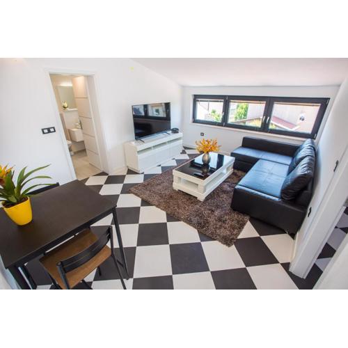 Black & White Apartment Rovinj