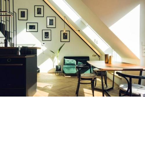 Blackriver Loft Vienna mit gratis Parkplatz nahe Schönbrunn und U6
