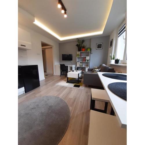 Black&White Apartment