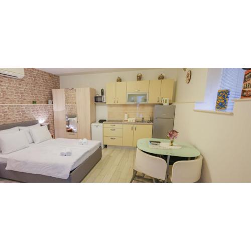Bliss Apartments with free parking