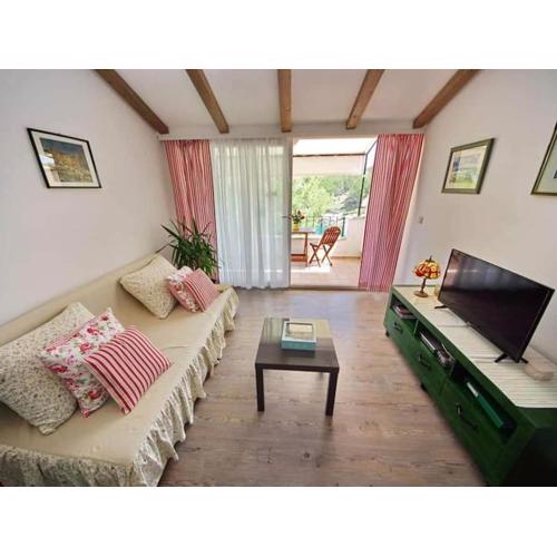 Blissful Bay Apartments Vrboska - One Bedroom Apartment with Balcony