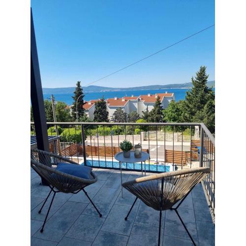 Blue Adria Pearl House