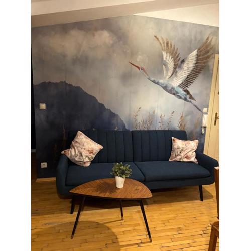 Blue Moon Main Square Apartment