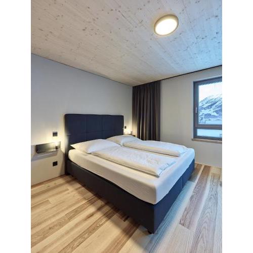 Blue Note Apartments