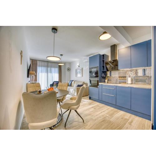 Blue Premium Apartment - CROWONDER LUXURY RENT