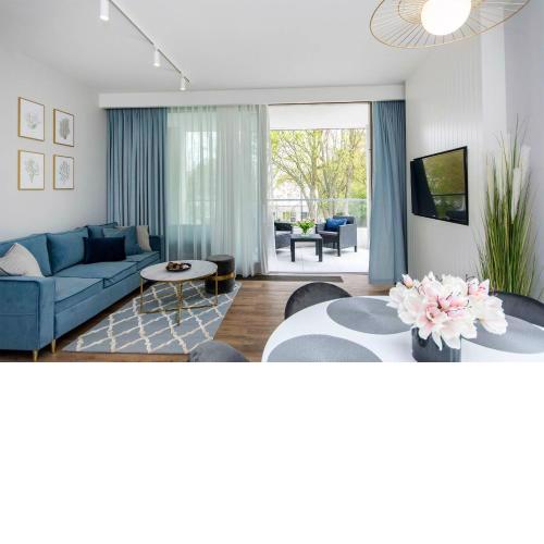 Blue Rentyear Apartments