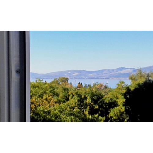 Blue Sea View Apartment