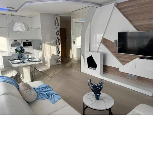 Blue Seaside Apartment