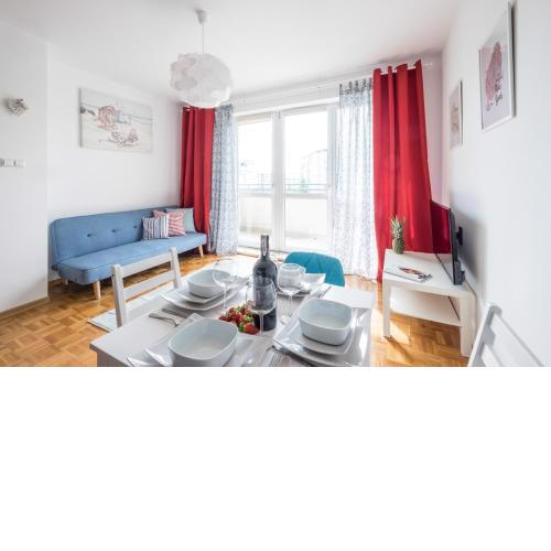 Blue Sky Apartment Warsaw