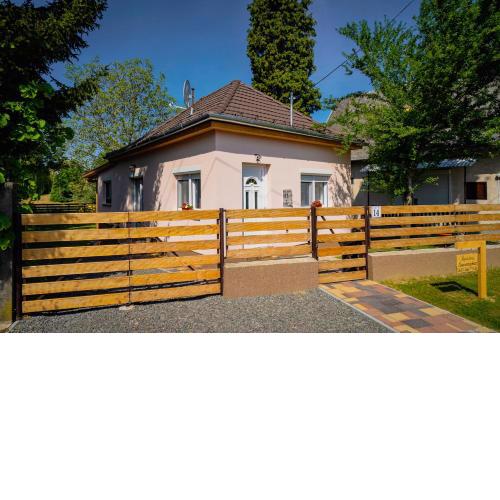 Bodza Apartmanház