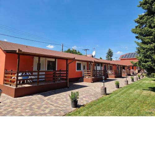 Boglárka Apartmanház