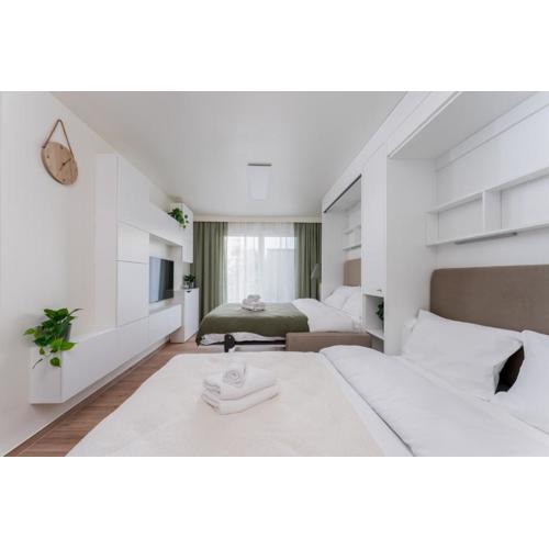 Bohomolca Chic Studio with Garden by BookingHost