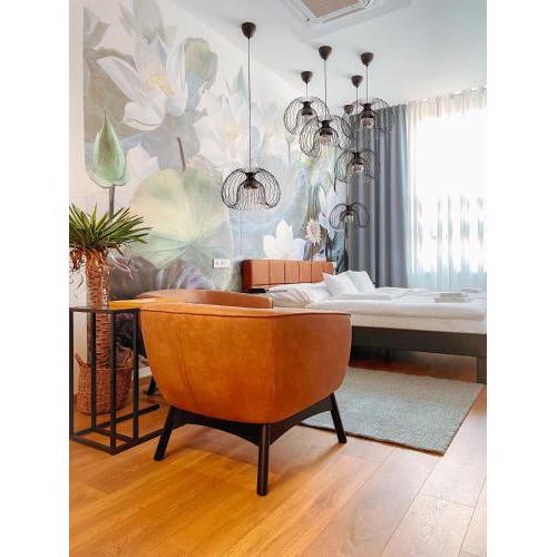 Botaniq Room