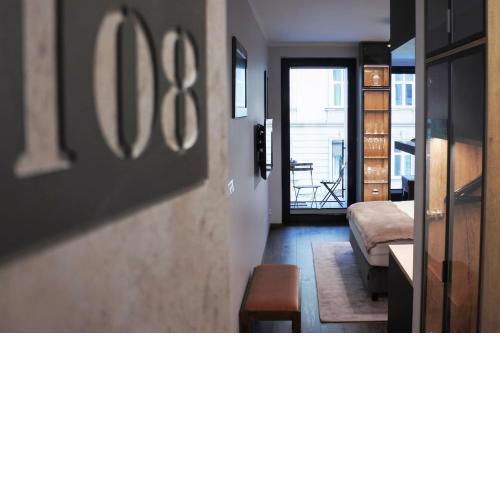 BOUTIQUE 108 - old city, luxury apt. with a garage