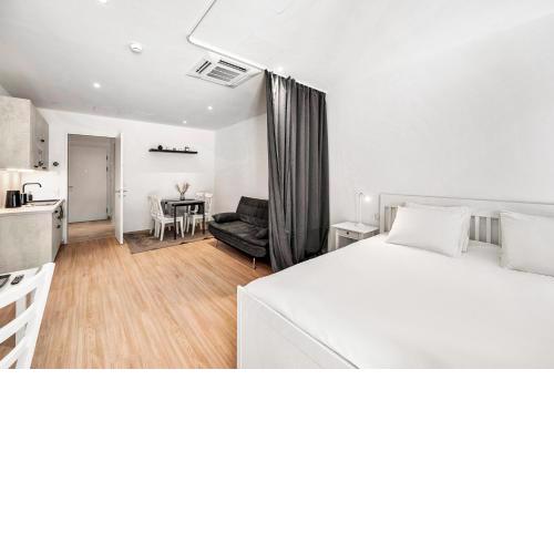 Boutique Space VIE #4o3