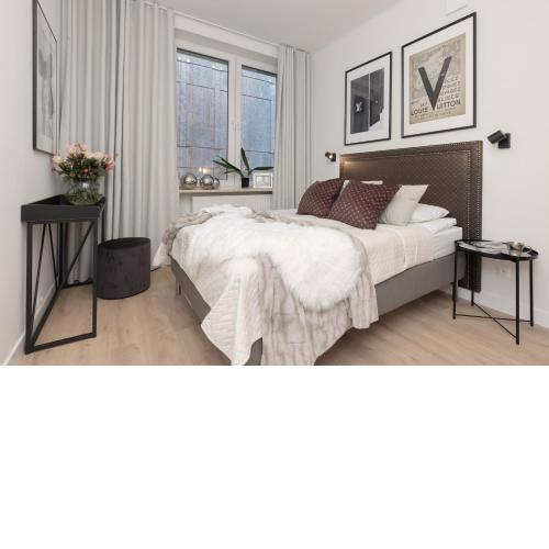 Bracka Fashion Apartment by Renters Prestige