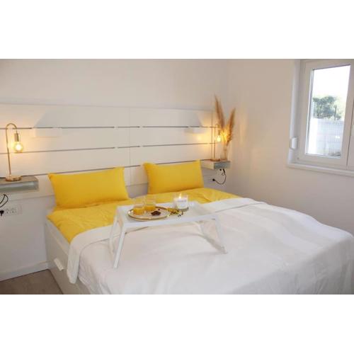 Brandnew, highly equipped apartment with terrace