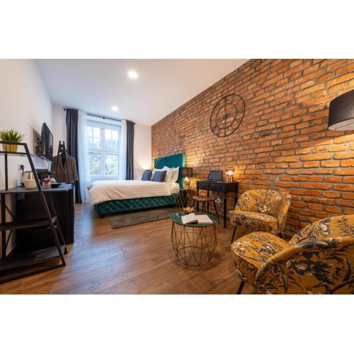 Brickwall Apartments
