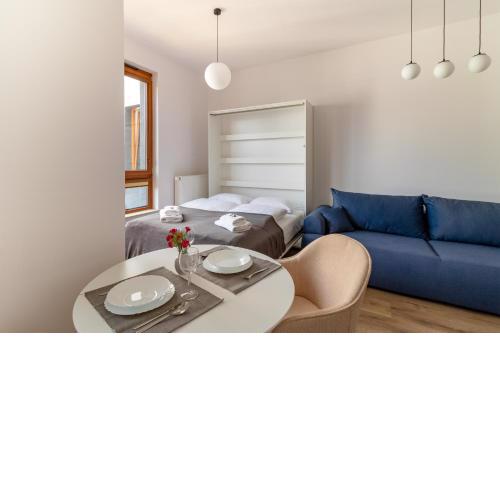 Bright andCozy Studio in the Business Center WWA77
