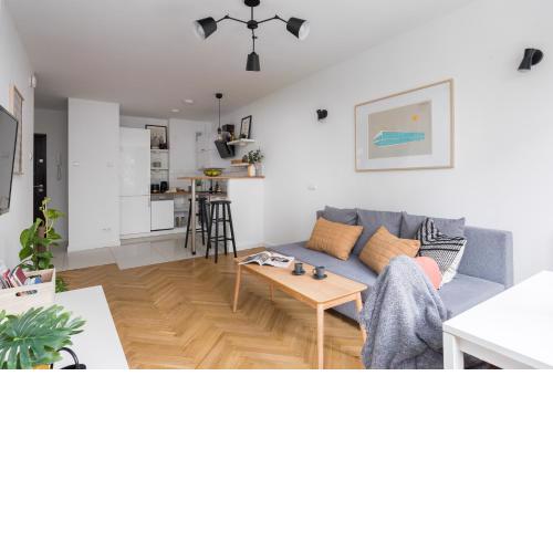 ★Bright apartment with positive vibes★
