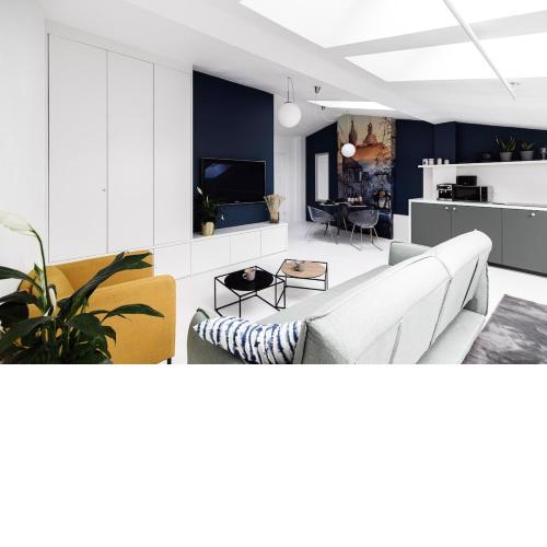 Bright Modern Studio in the Heart of the Old Town