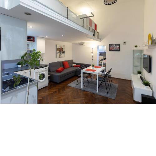 Bright & Shine Apartment
