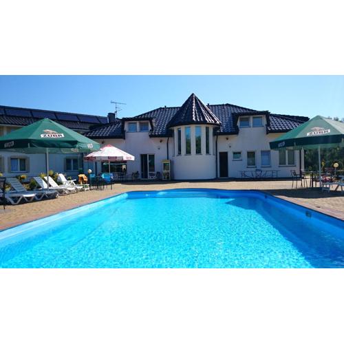 Brydar with Sauna, Swimming Pool and Jacuzzi