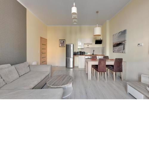 Bryza - apartament w Sopocie by Grand Apartments