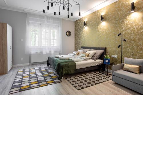 Buda Castle Serpentine Apartments