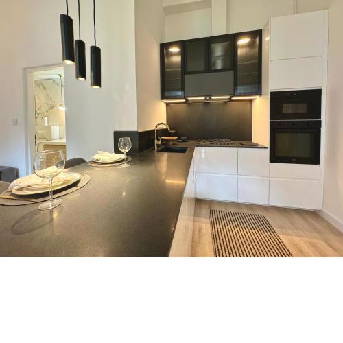 Buda Retreat - Modern 2BR
