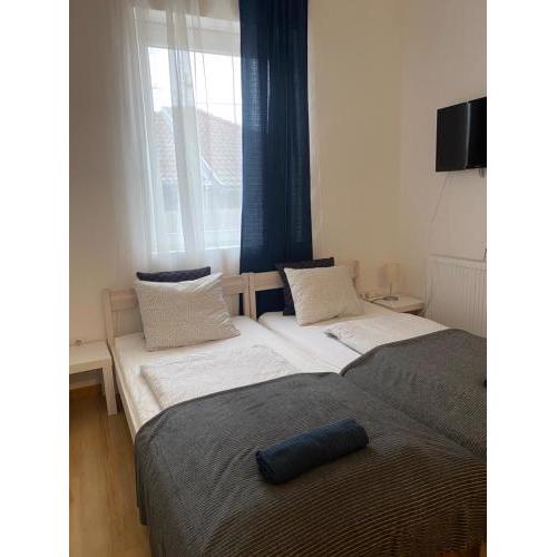 Budapest Airport-Vecsés Trainstation Apartman K7