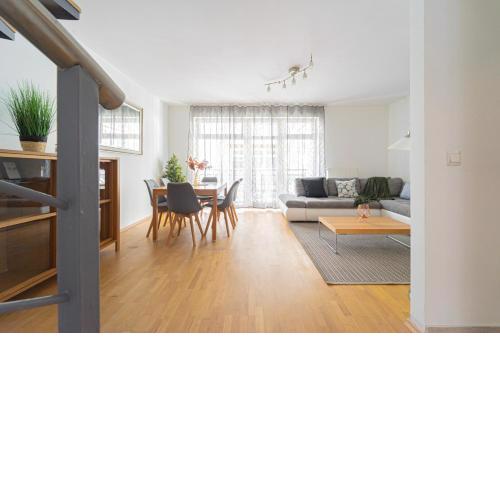 Budapest Central Home with Parking&Terrace