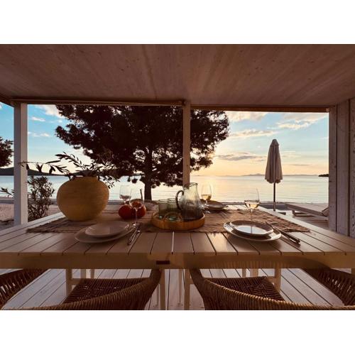 Buqez Eco Resort - calm beach house 23