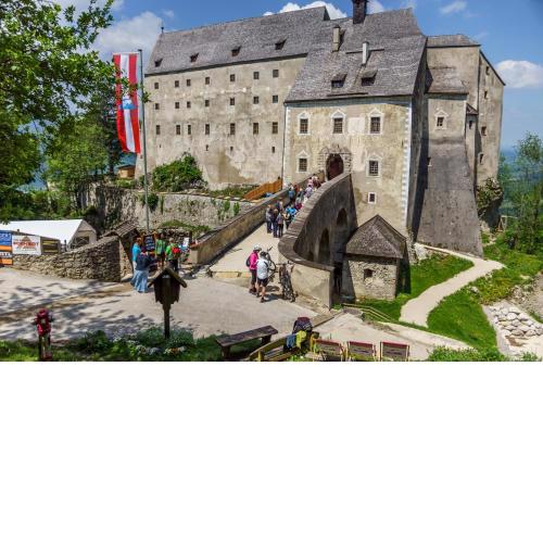 Burg Altpernstein