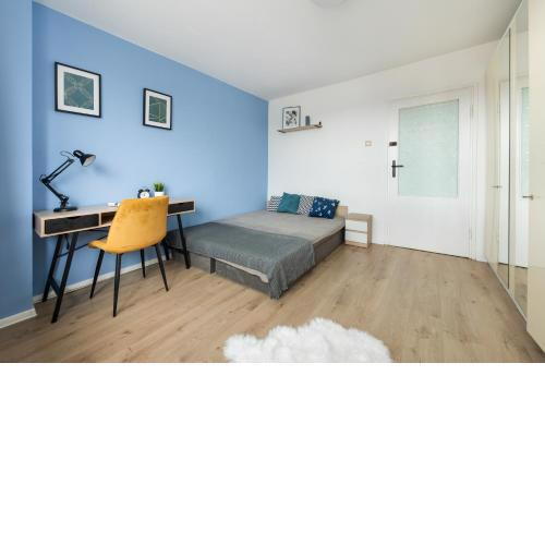 Cadena by 3City Rentals