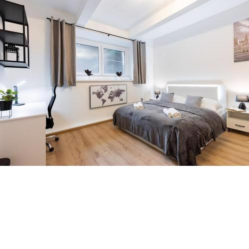 Calm Center Modern Apartment