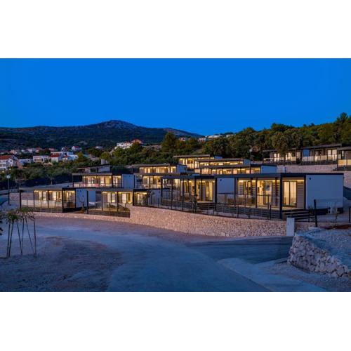 CAMP ADRIATIC MOBILE HOMES - PRIMOŠTEN