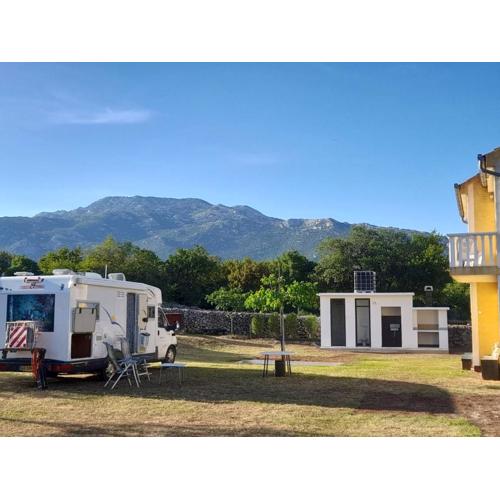 Camping Dolovi