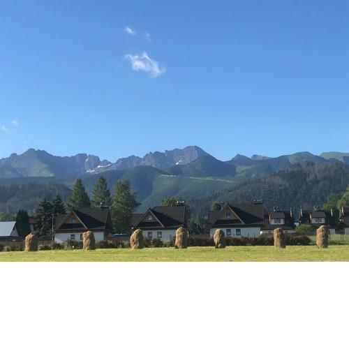 Camping Zakopane Willa Skoczek oferta nie dotyczy noclegu w pokoju ,w namiocie ręczniki woda mineralna , kołdra poduszki lub śpiwory
