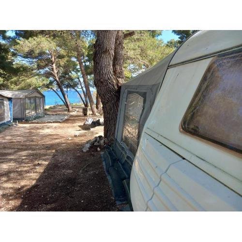 Caravan near the sea 4