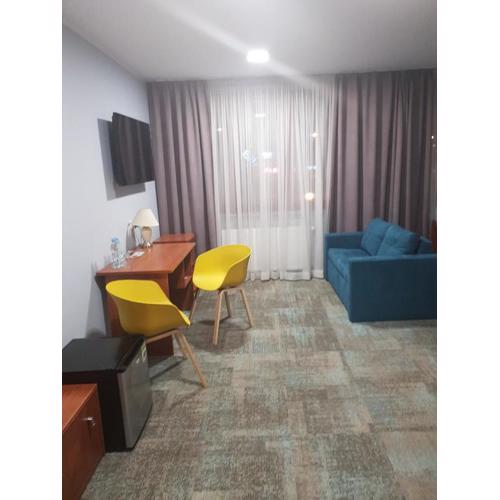 Carina Hotel
